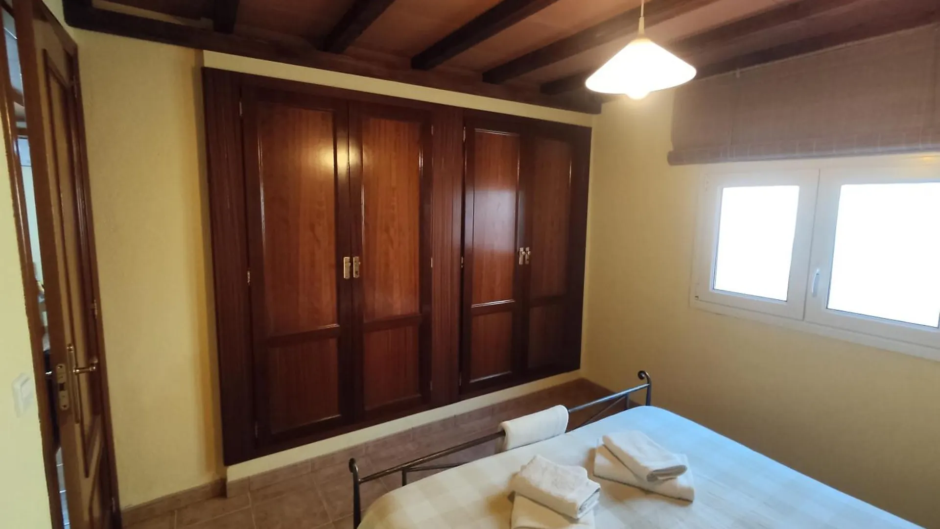 Appartamento Rustic Amb Piscina Privada L' Escala 0*,
